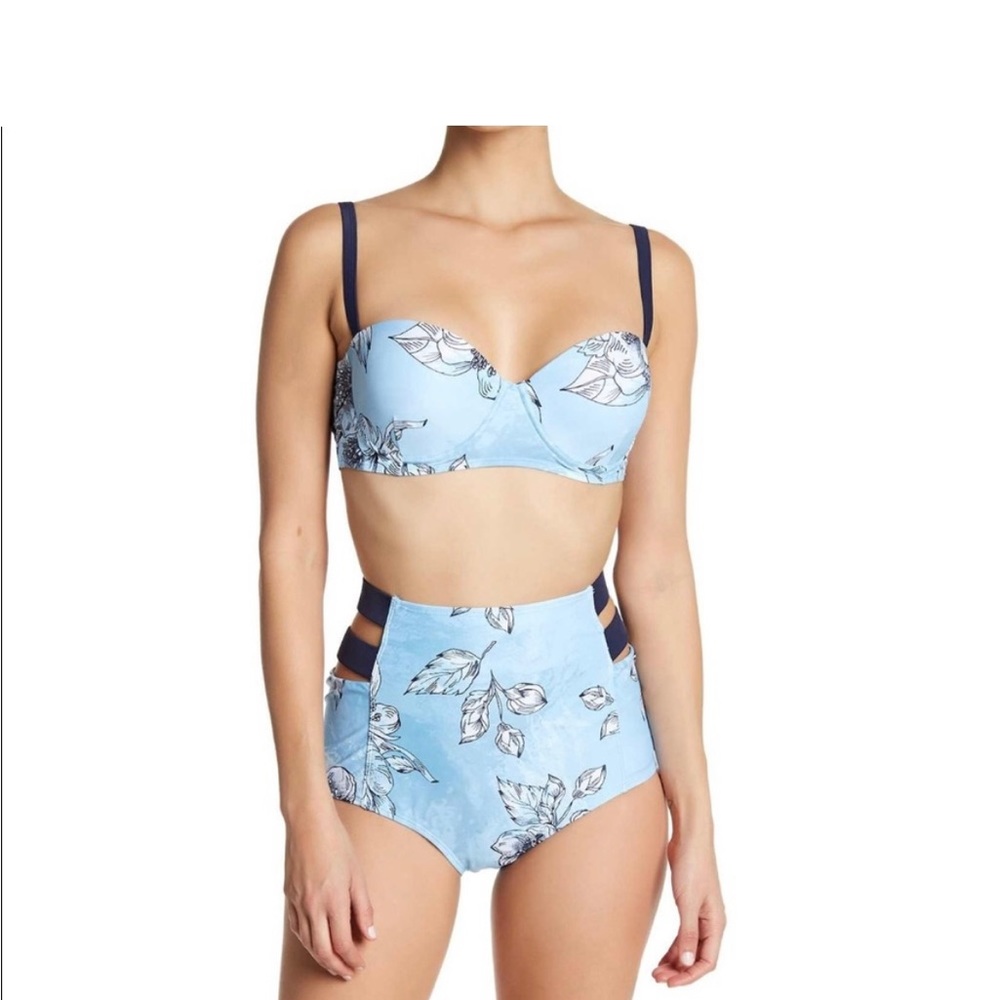 Marilyn Monroe NWT Two Piece- Size L